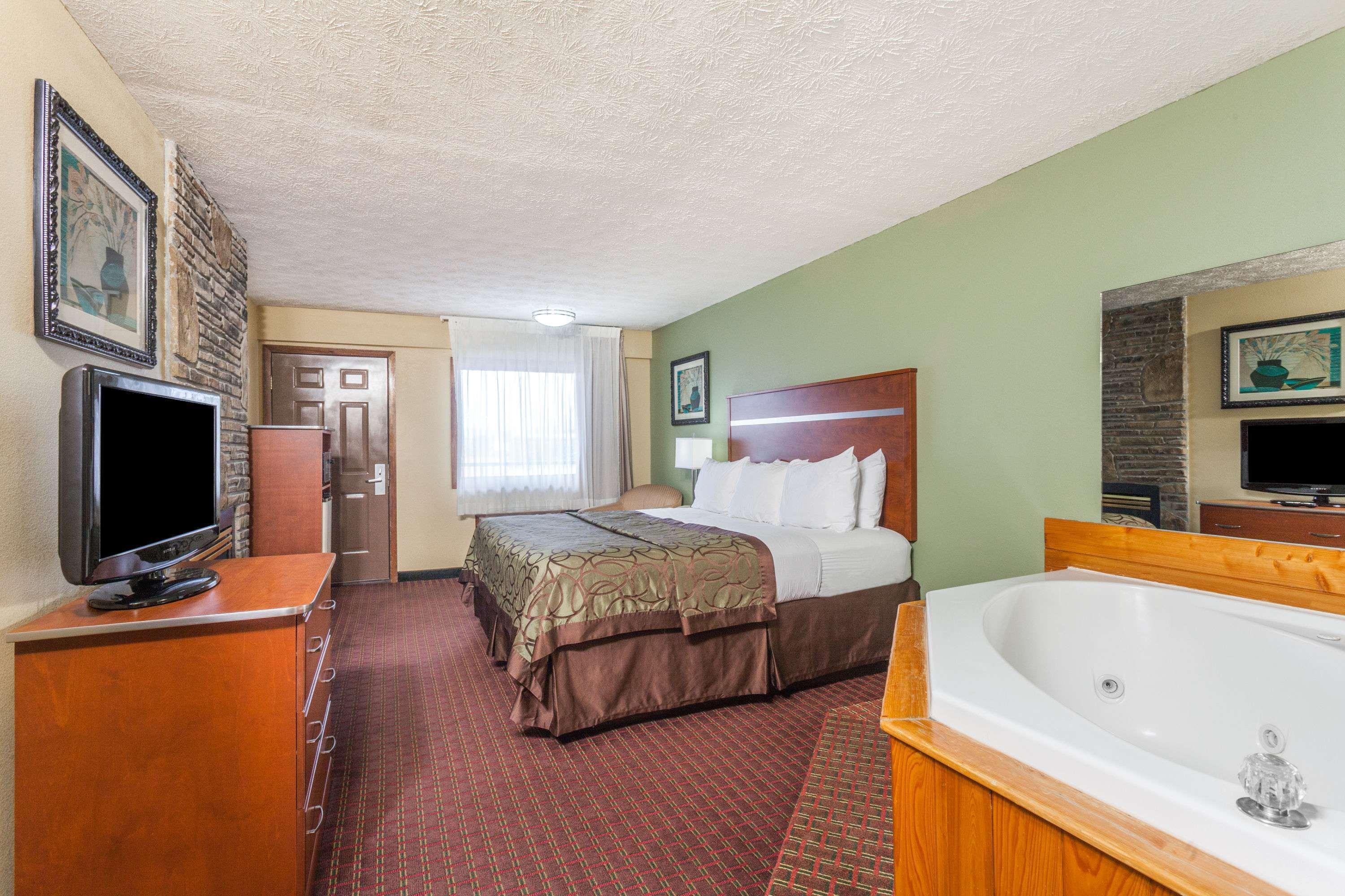 מלון Baymont By Wyndham Pigeon Forge Near Island Drive מראה חיצוני תמונה